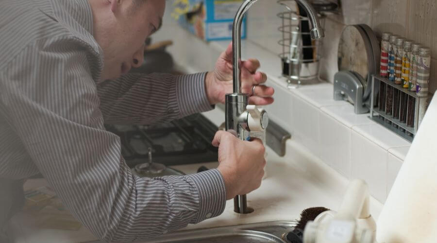 Professional same day plumber in Carlton, OR
